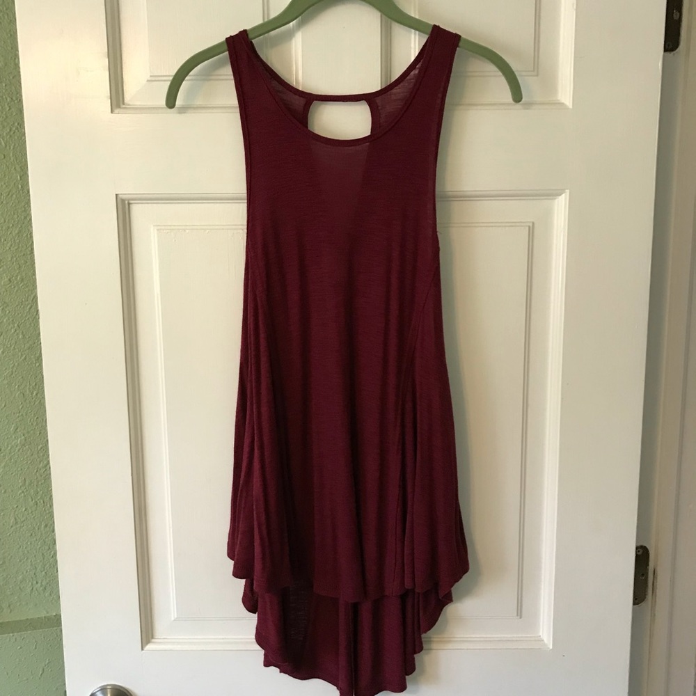 Maroon tank with side clasps